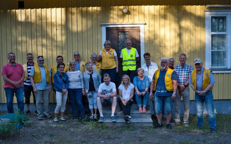 DUV-dans i Skogby 4.6.2024 (foto: Henry Andersson)
