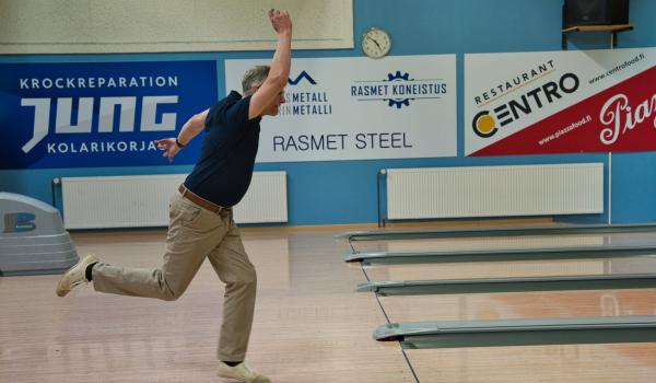 Bowlingkamp mot Lions Ingå 12.3.2025 (foto: Henry Andersson)