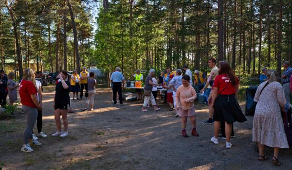 DUV-dans i Skogby 4.6.2024 (foto: Henry Andersson)