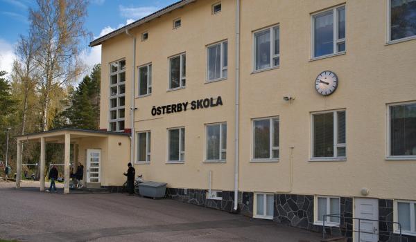 Stipendier till förstaklassister i Ekenäs